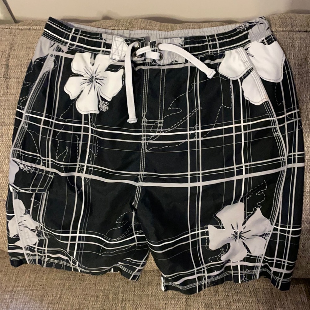 Boys 14/16 Graphite Sport swim trunks